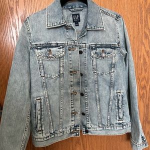 Denim light wash jean jacket